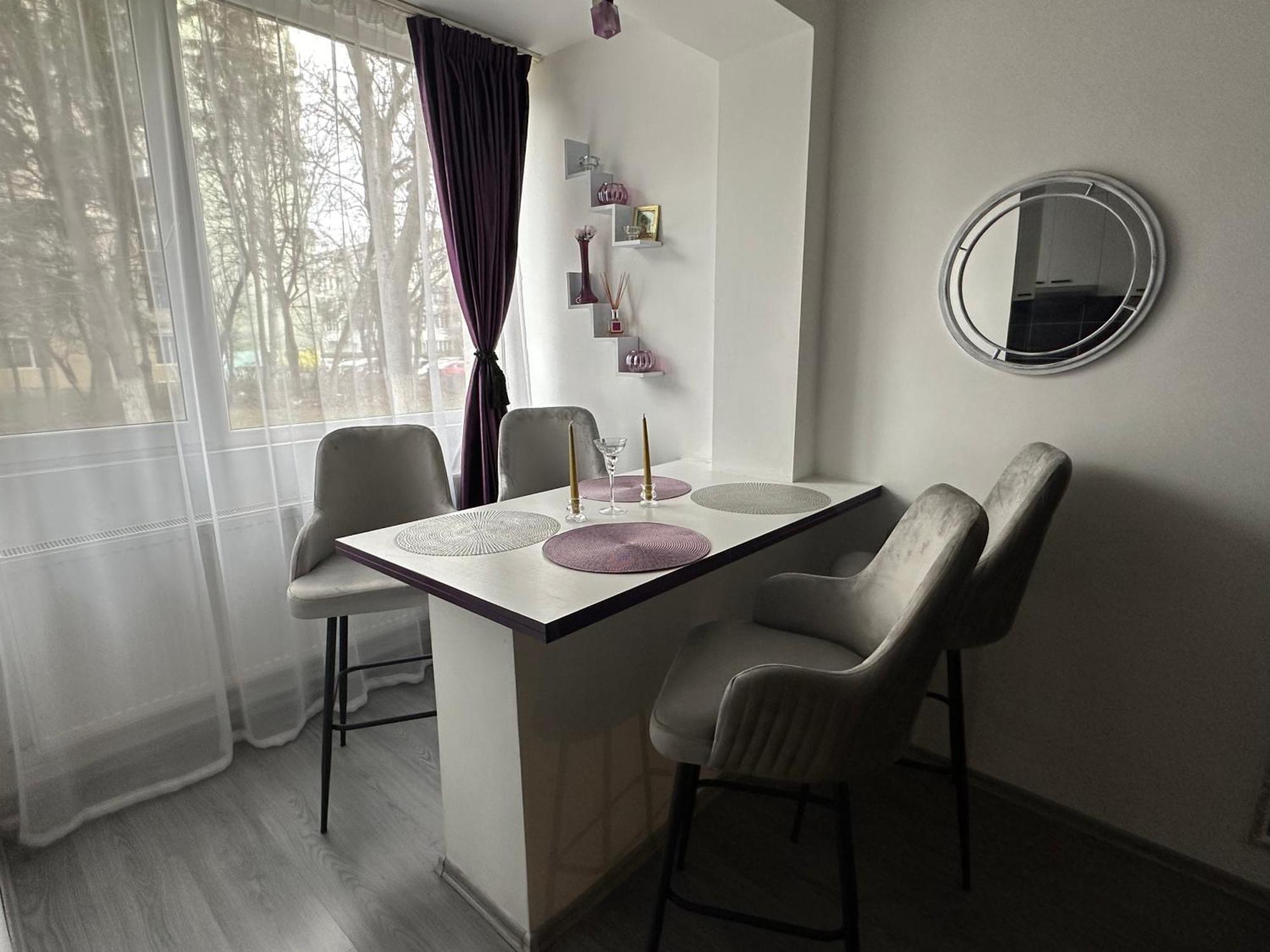 Etoile Studio Braşov Exteriör bild